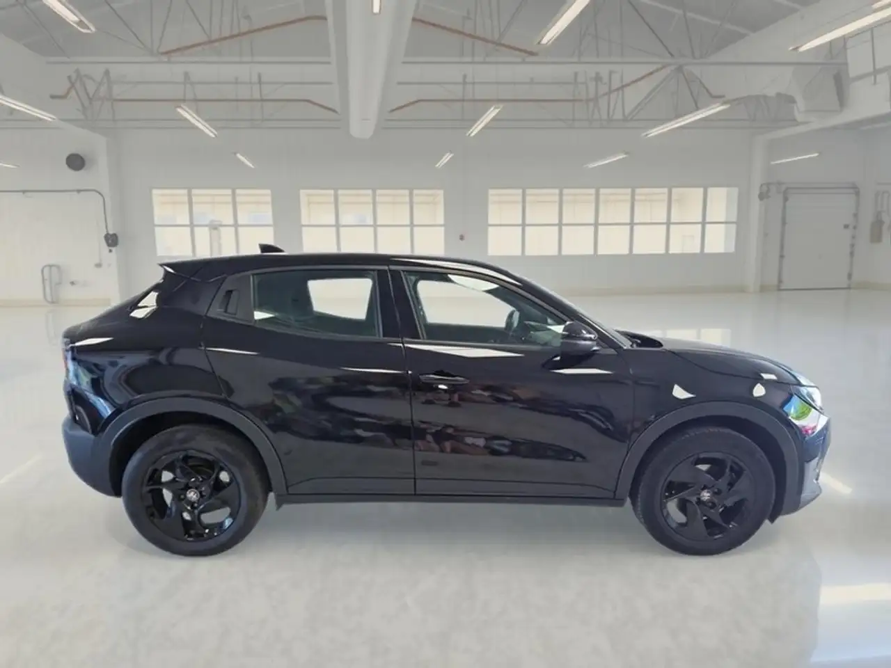 Alfa Romeo Junior 1.2 136 CV HYBRID EDCT6 IBRIDA SUV, миниатюра 3