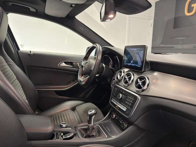 Mercedes-Benz GLA 180 — photo 13