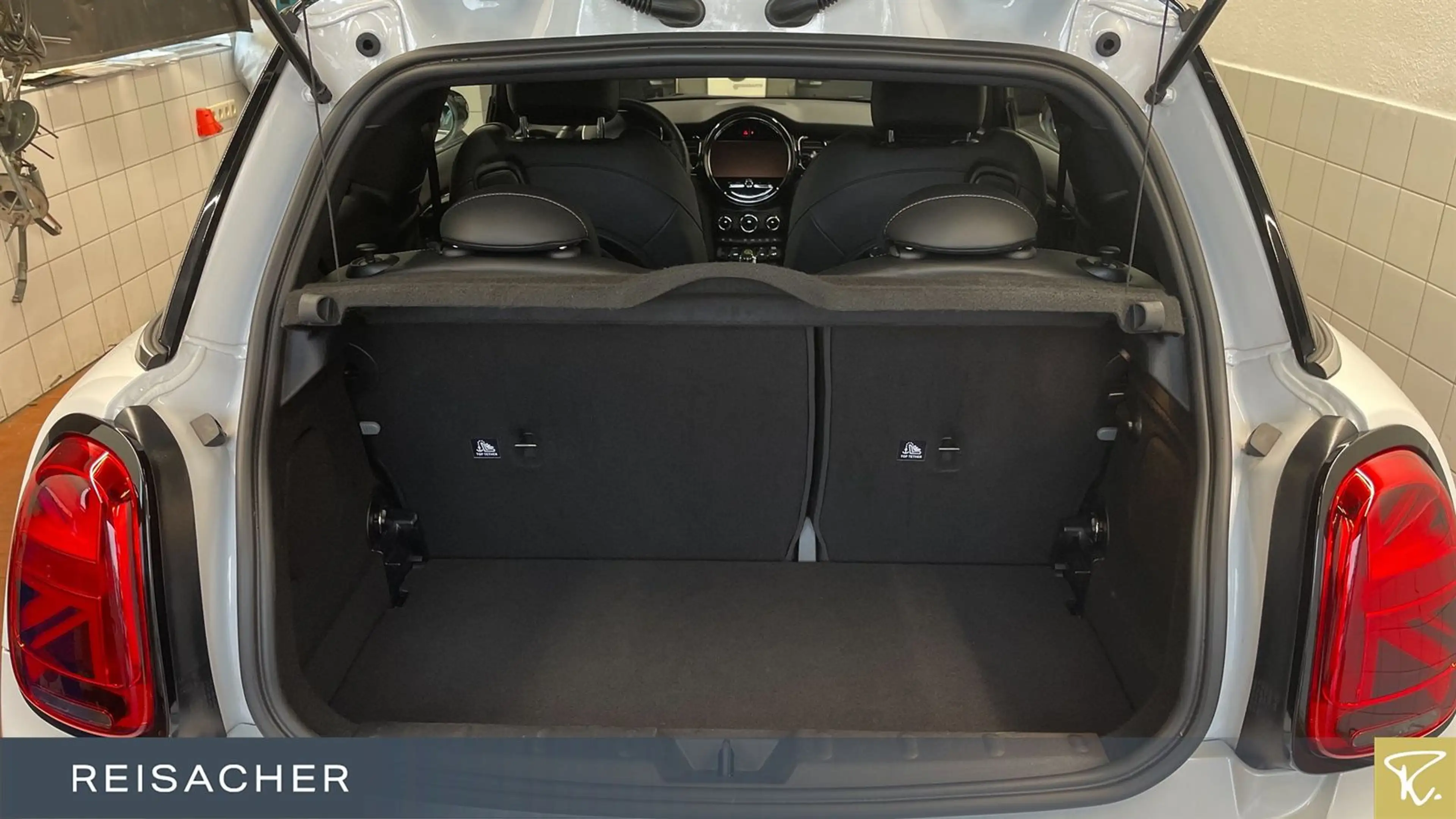 MINI Cooper SE A Classic-Trim,Navi,Autom — photo 10