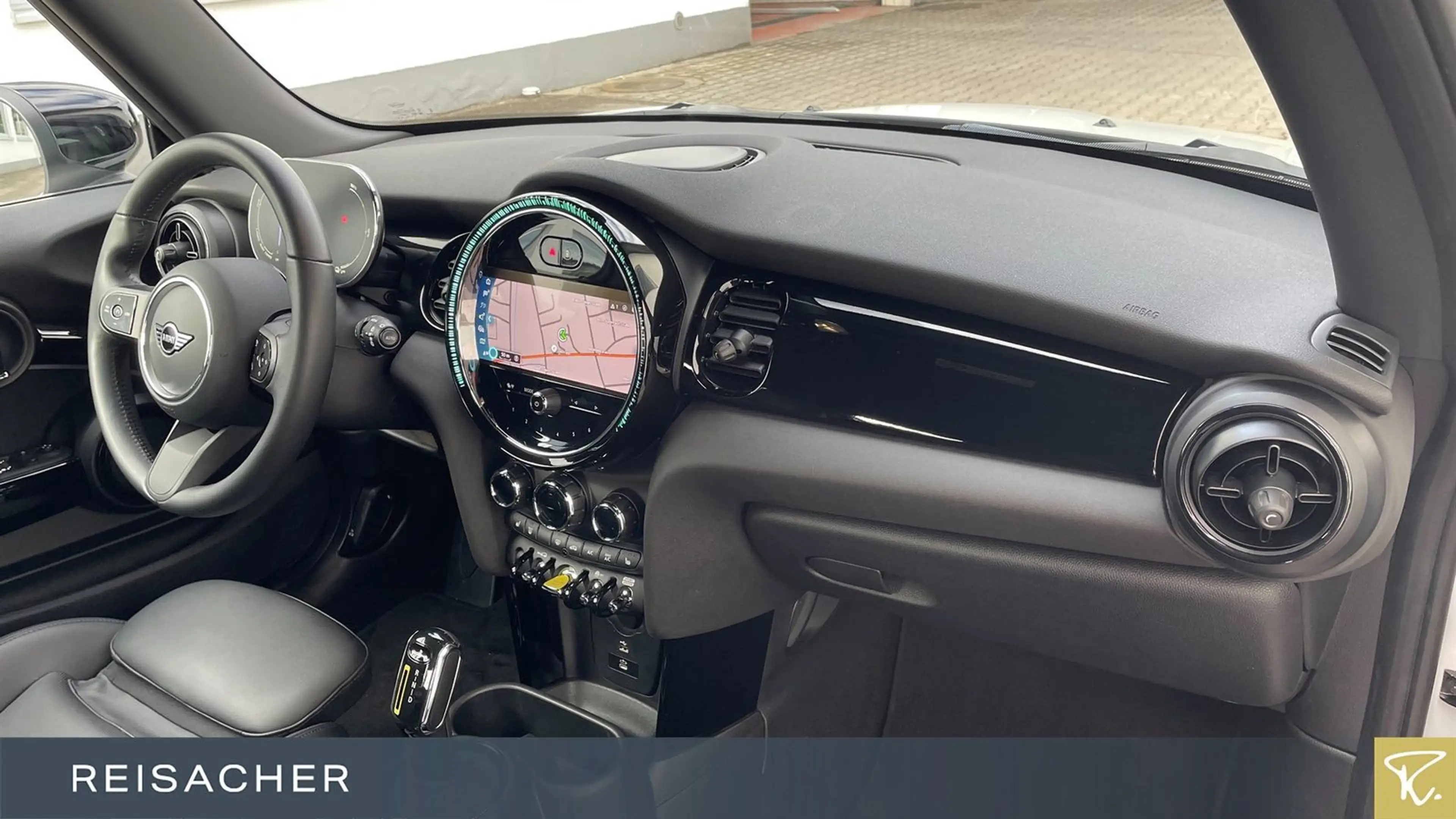 MINI Cooper SE A Classic-Trim,Navi,Autom — photo 13