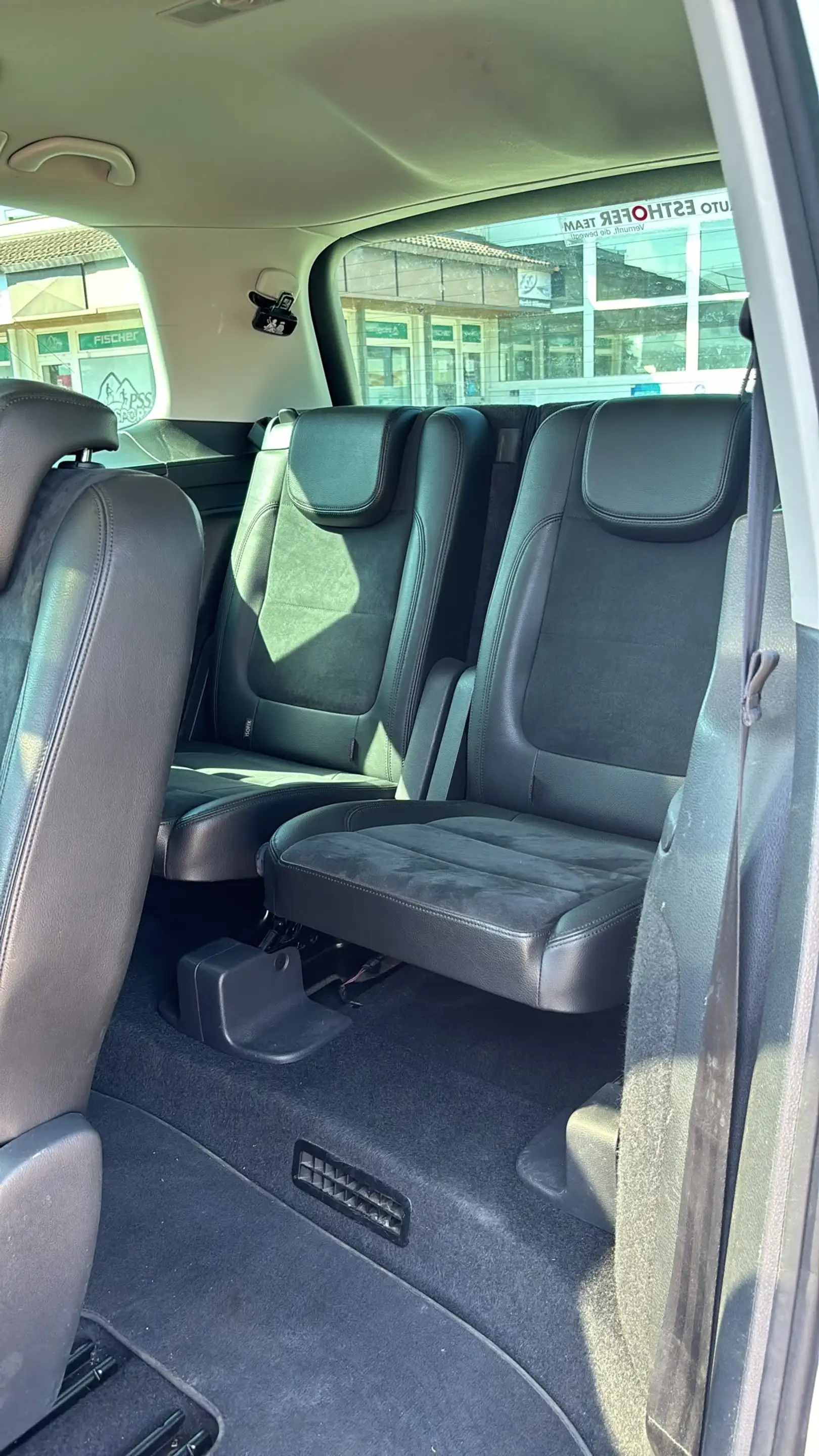 Volkswagen Sharan Highline BMT 4Motion — photo 10
