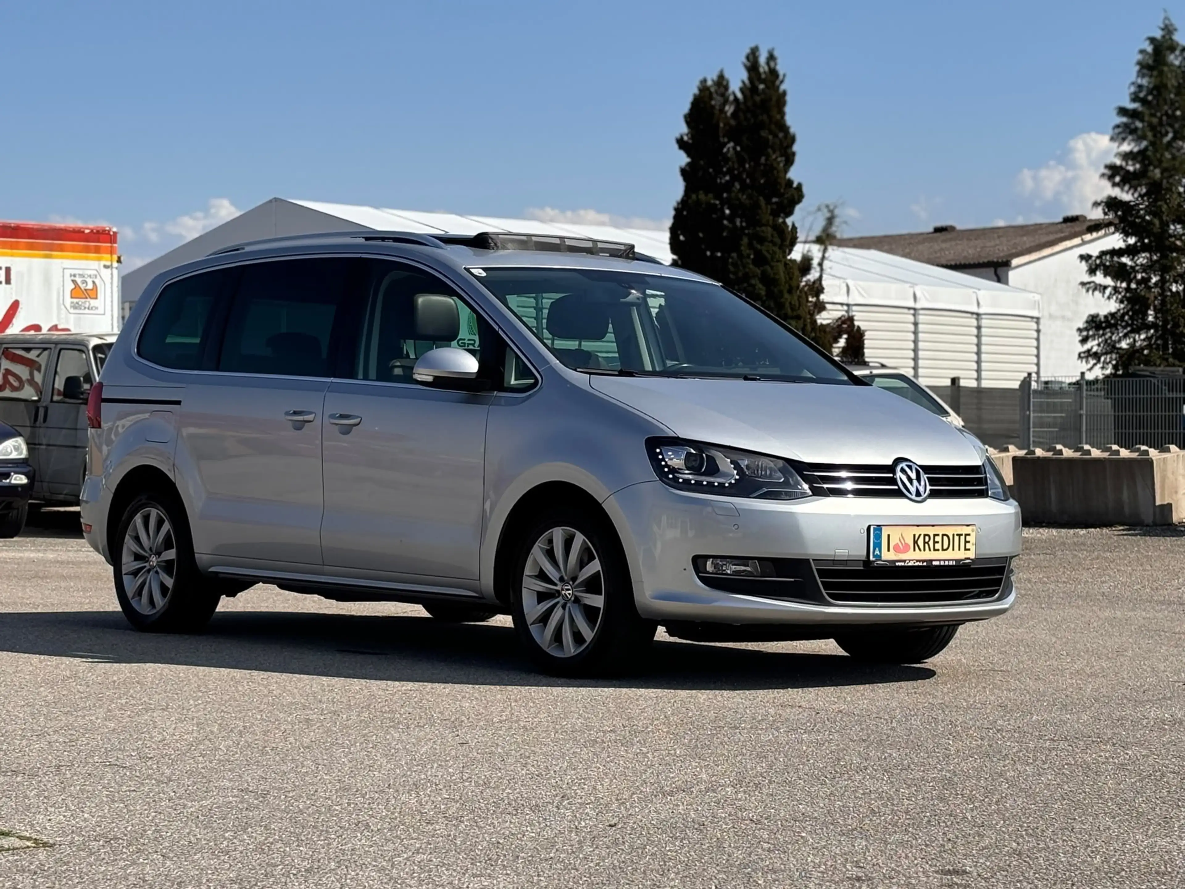 Volkswagen Sharan Highline BMT 4Motion — photo 8