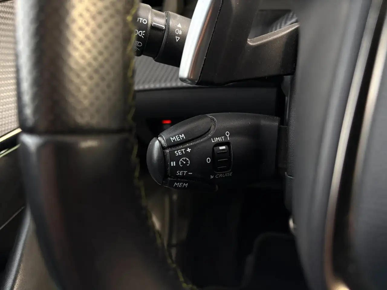 Peugeot 208 1.2 PureTech Allure VirtDash Cam CarPlay, миниатюра 13