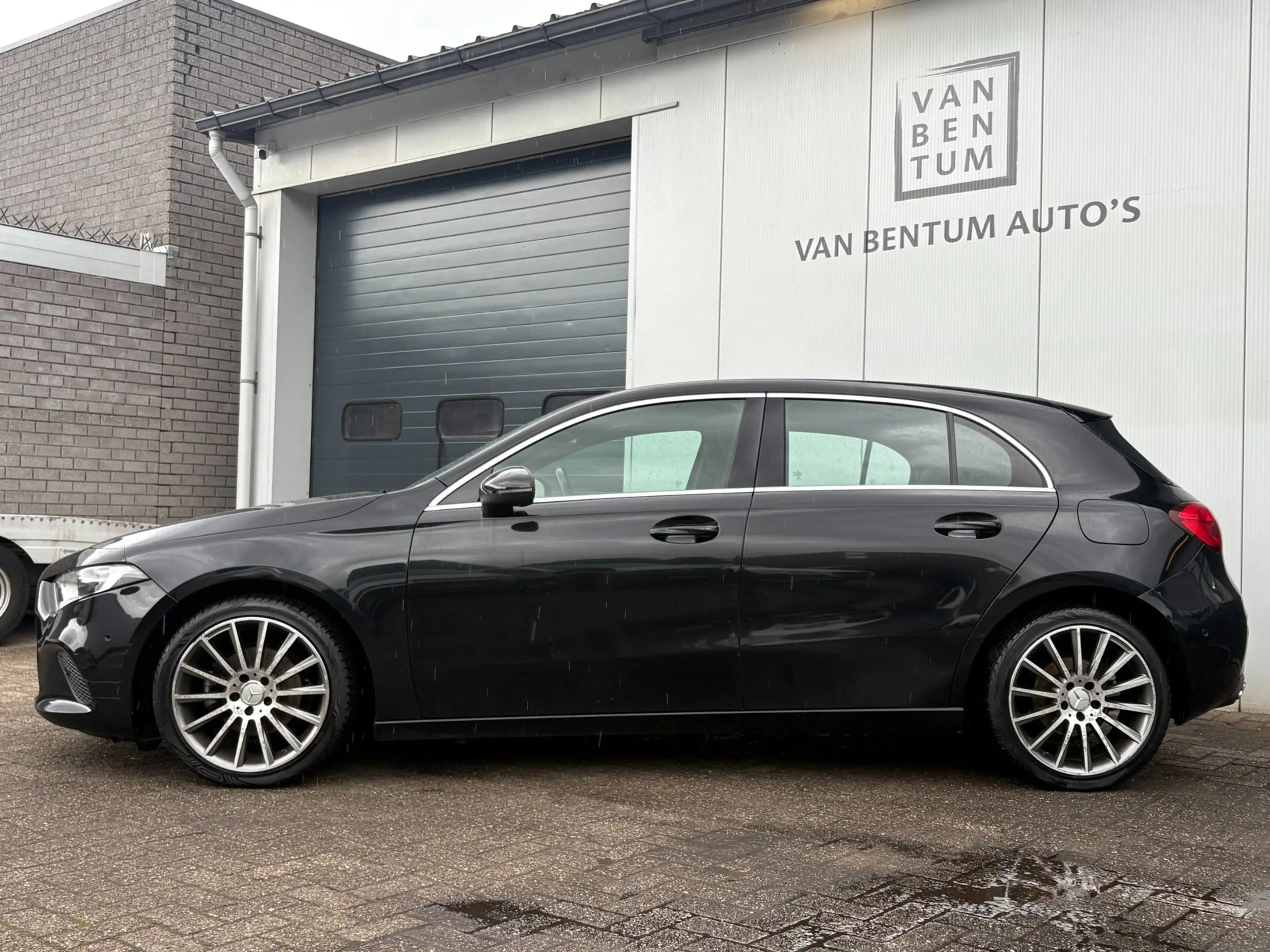 Mercedes-Benz A 180 180d Autom. Premium+ Widescreen BTW — photo 5