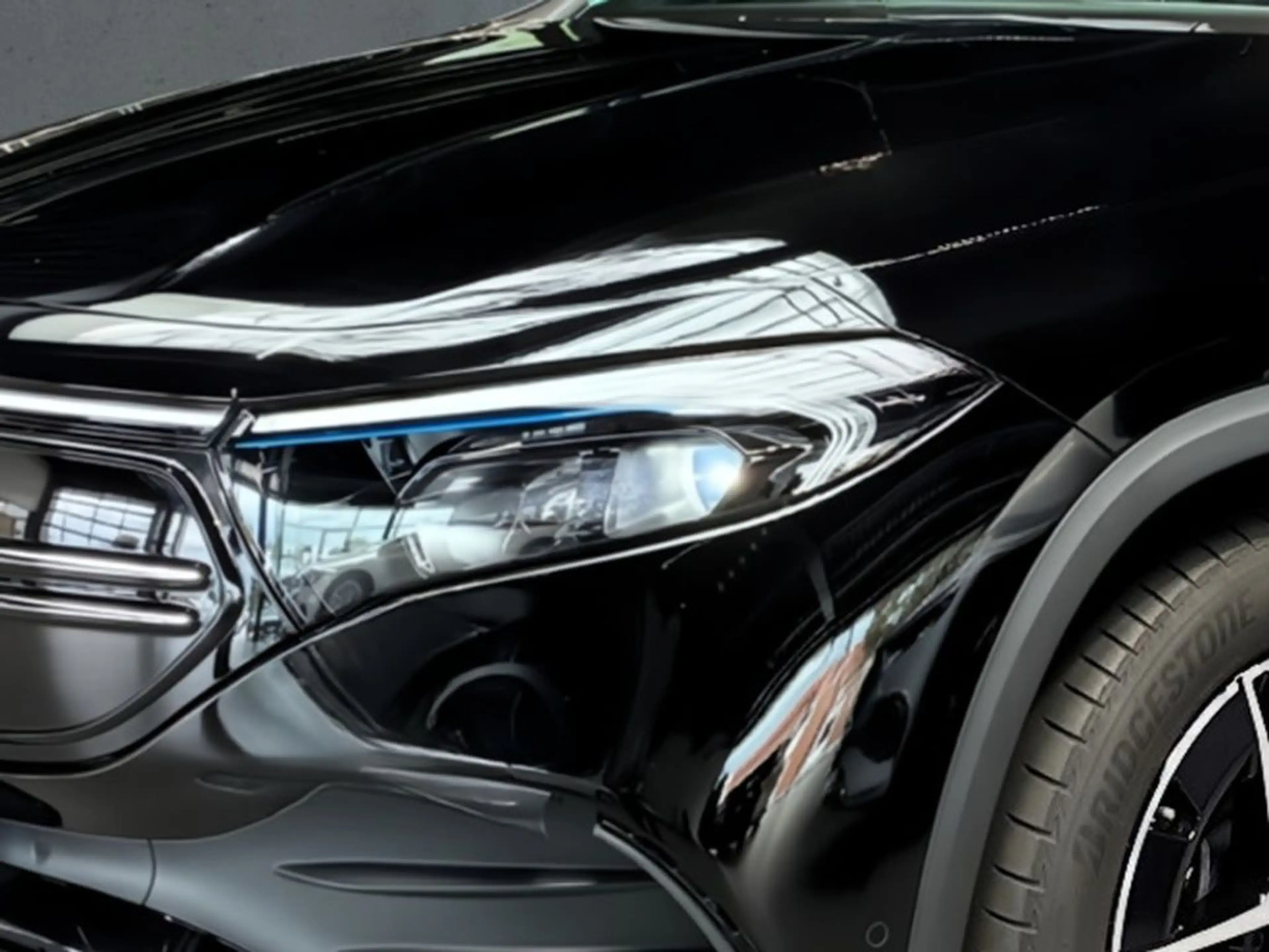 Mercedes-Benz EQA 250 AMG+MBUX+Ambiente+Totwinkel+KAMERA+AHK — photo 2