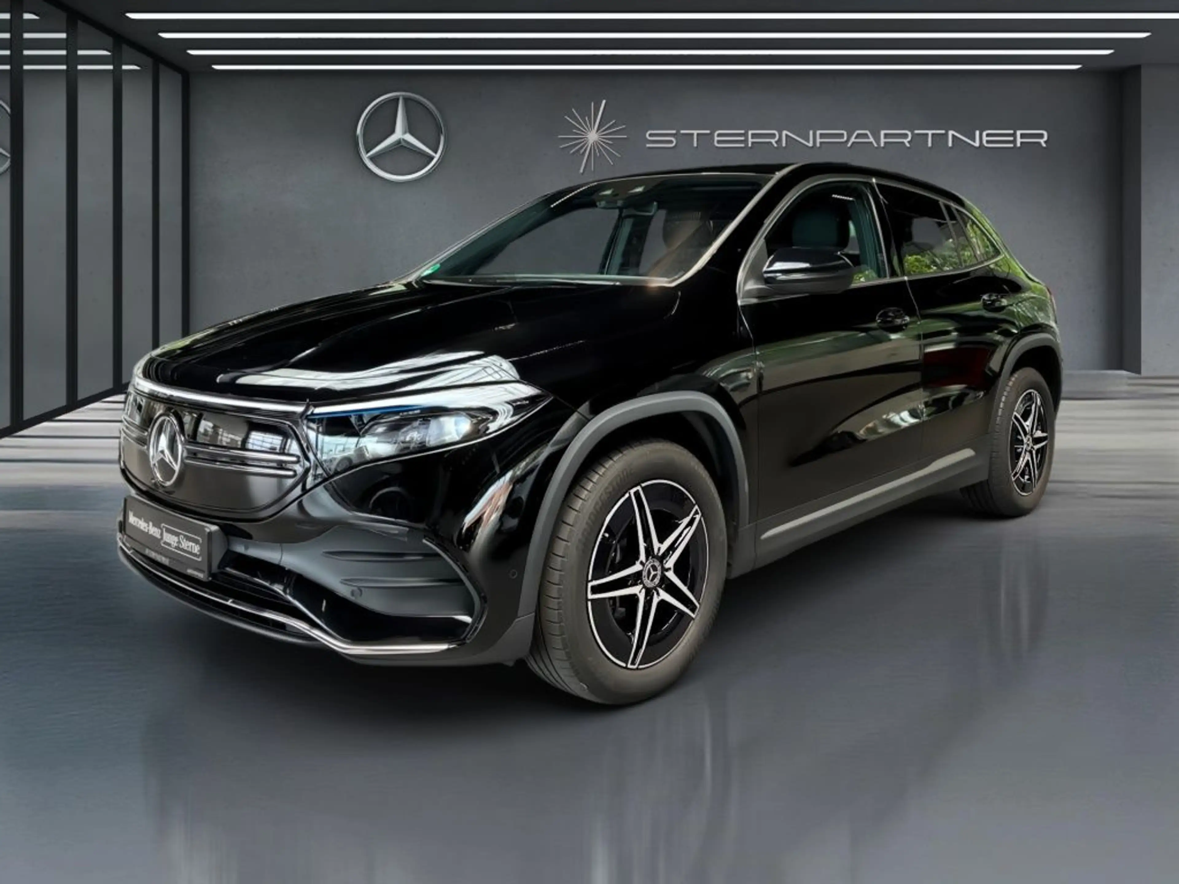 Mercedes-Benz EQA 250 AMG+MBUX+Ambiente+Totwinkel+KAMERA+AHK