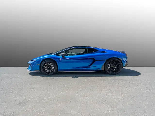 Lamborghini Temerario view 3