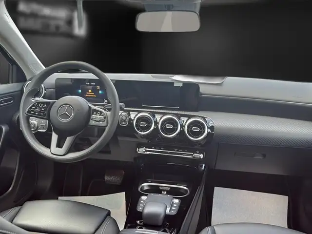 Mercedes-Benz A-Class view 15