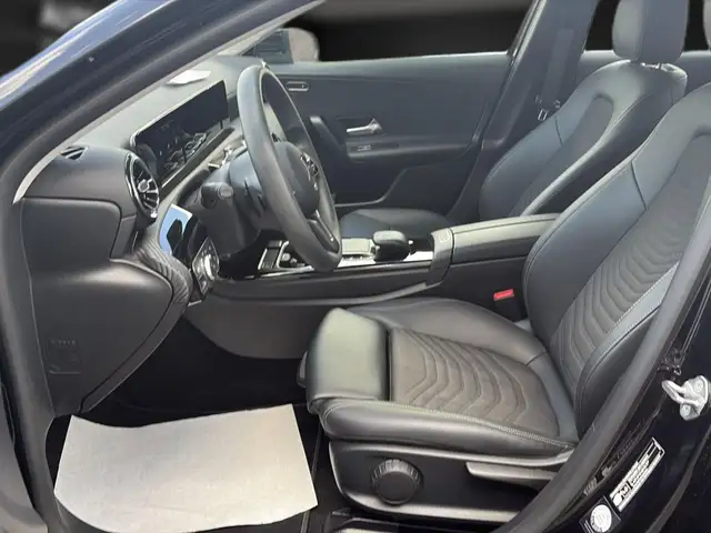 Mercedes-Benz A-Class view 14