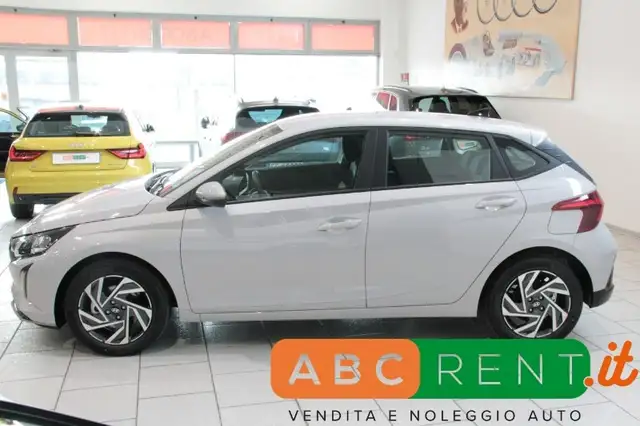 Hyundai I20 view 4