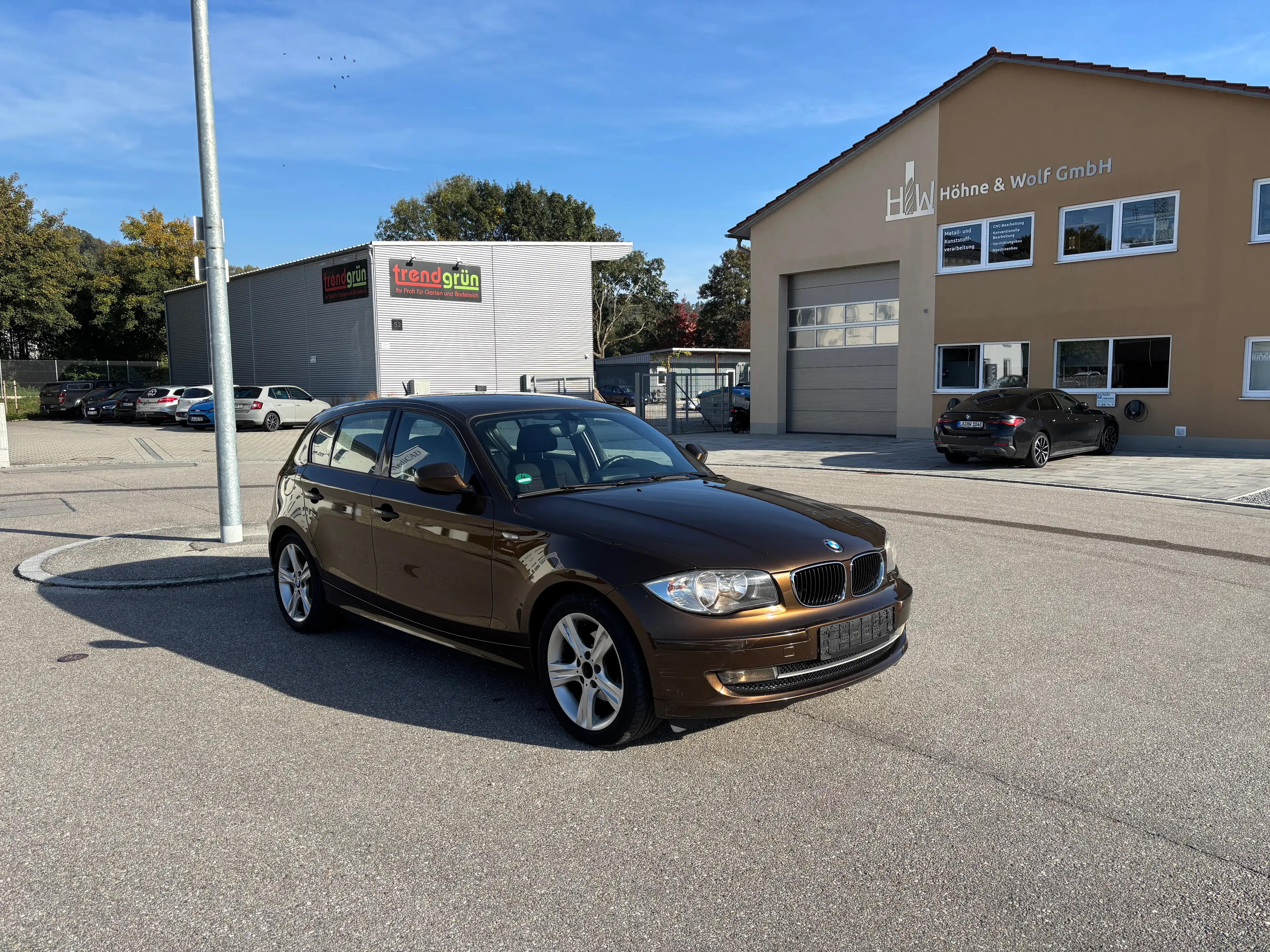 BMW 118 118d Automatik Sport/Navi/SHZ/Klimaautomatik