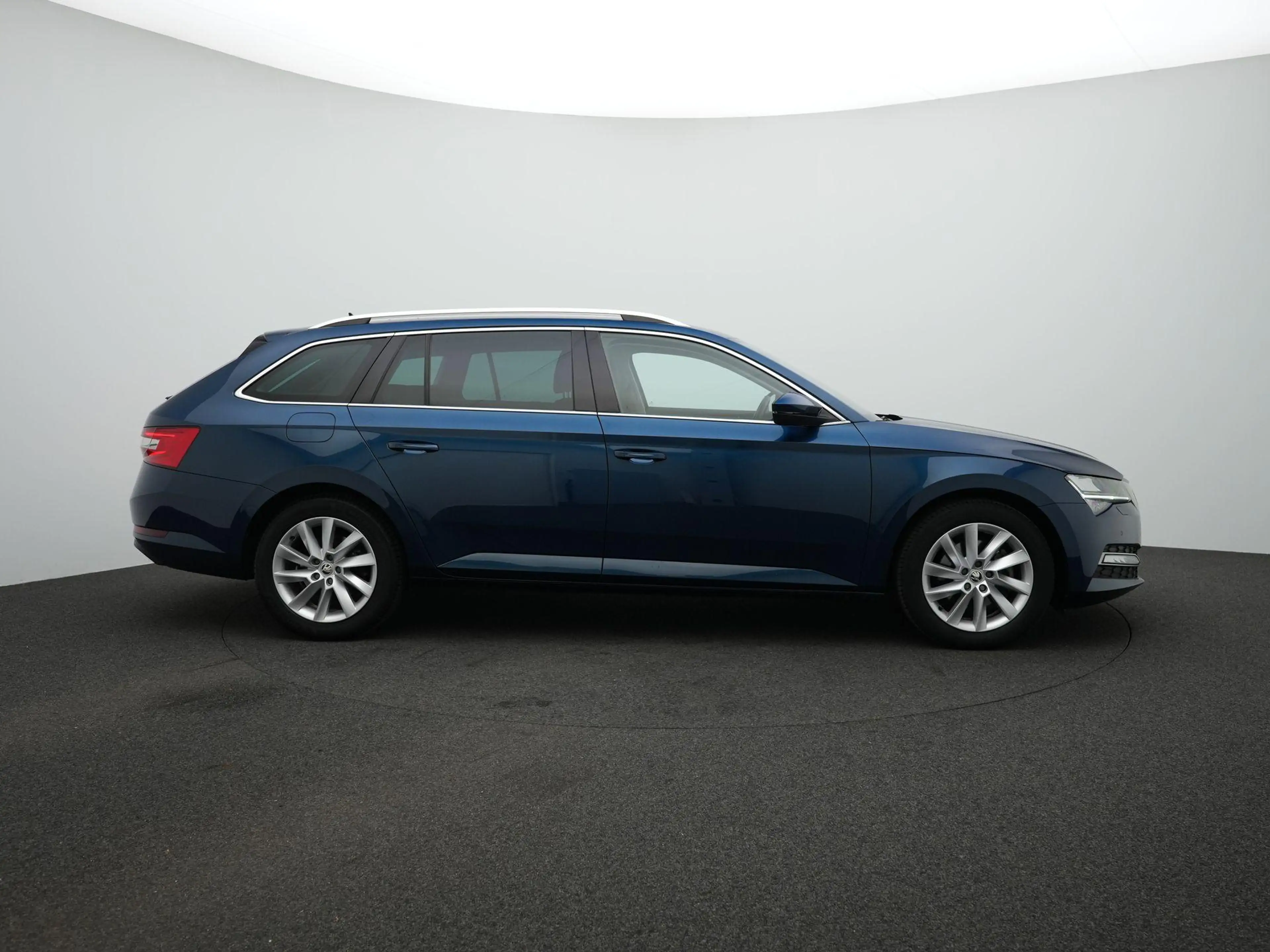 Skoda Superb Combi 1.5 TSI 150pk Business Edition Plus | Trekha — photo 4