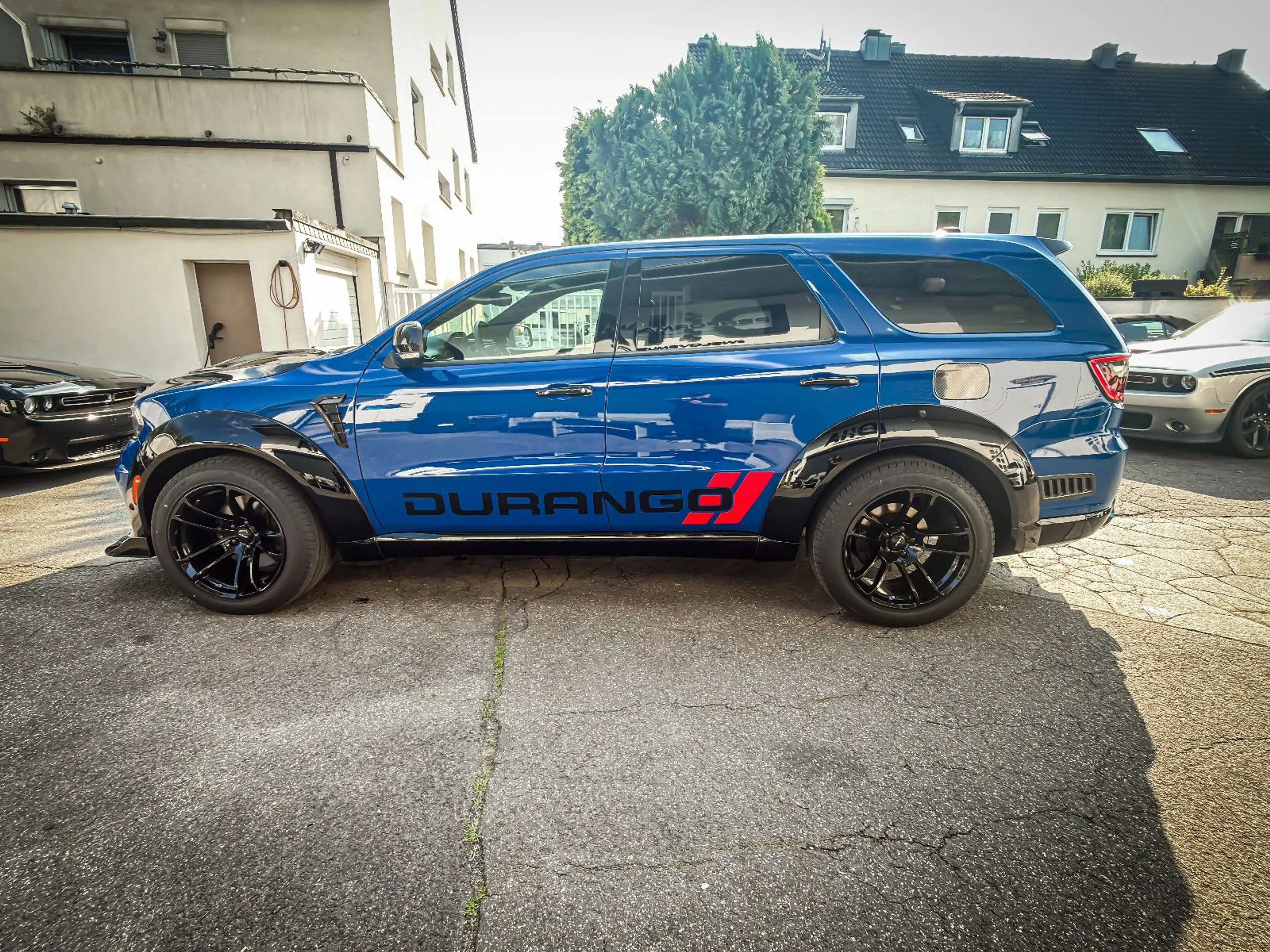 Dodge Durango DURANGO PURSUIT 5.7 V8 *4X4*LED*WIDEBODY*6 SITZE — photo 8