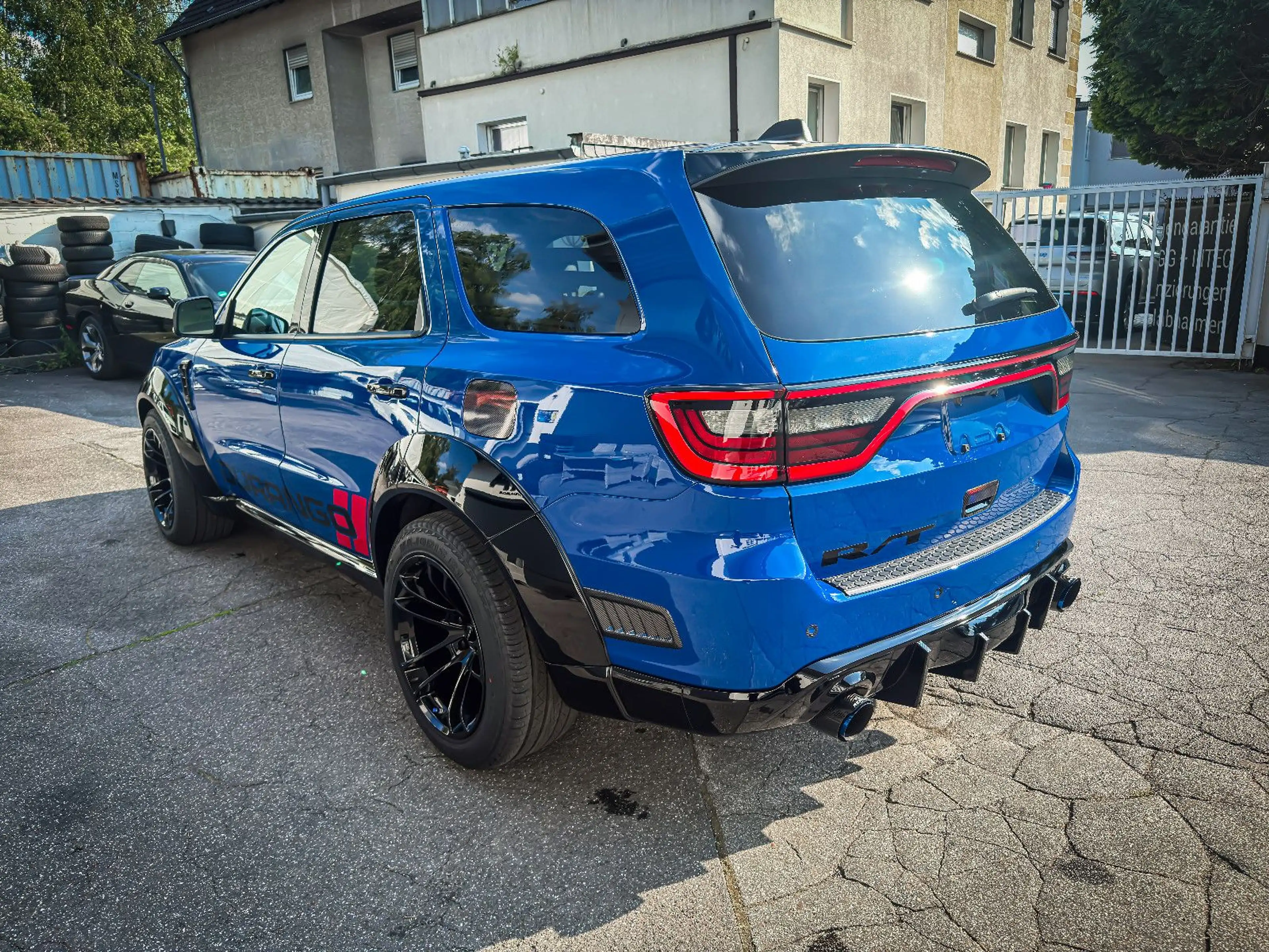 Dodge Durango DURANGO PURSUIT 5.7 V8 *4X4*LED*WIDEBODY*6 SITZE — photo 7