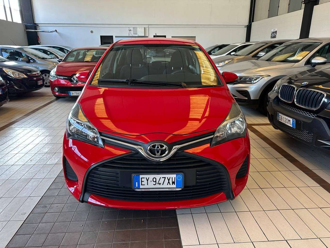 Toyota Yaris Yaris III 2015 5p 1.0 Lounge