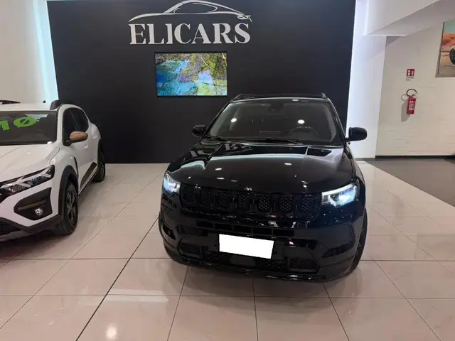 Jeep Compass view 4