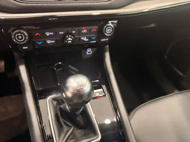 Jeep Compass view 8