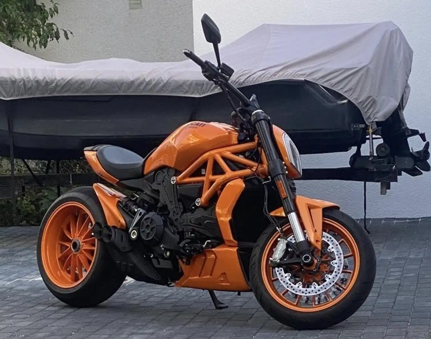 Ducati XDiavel LLC Edition Naranja - 1