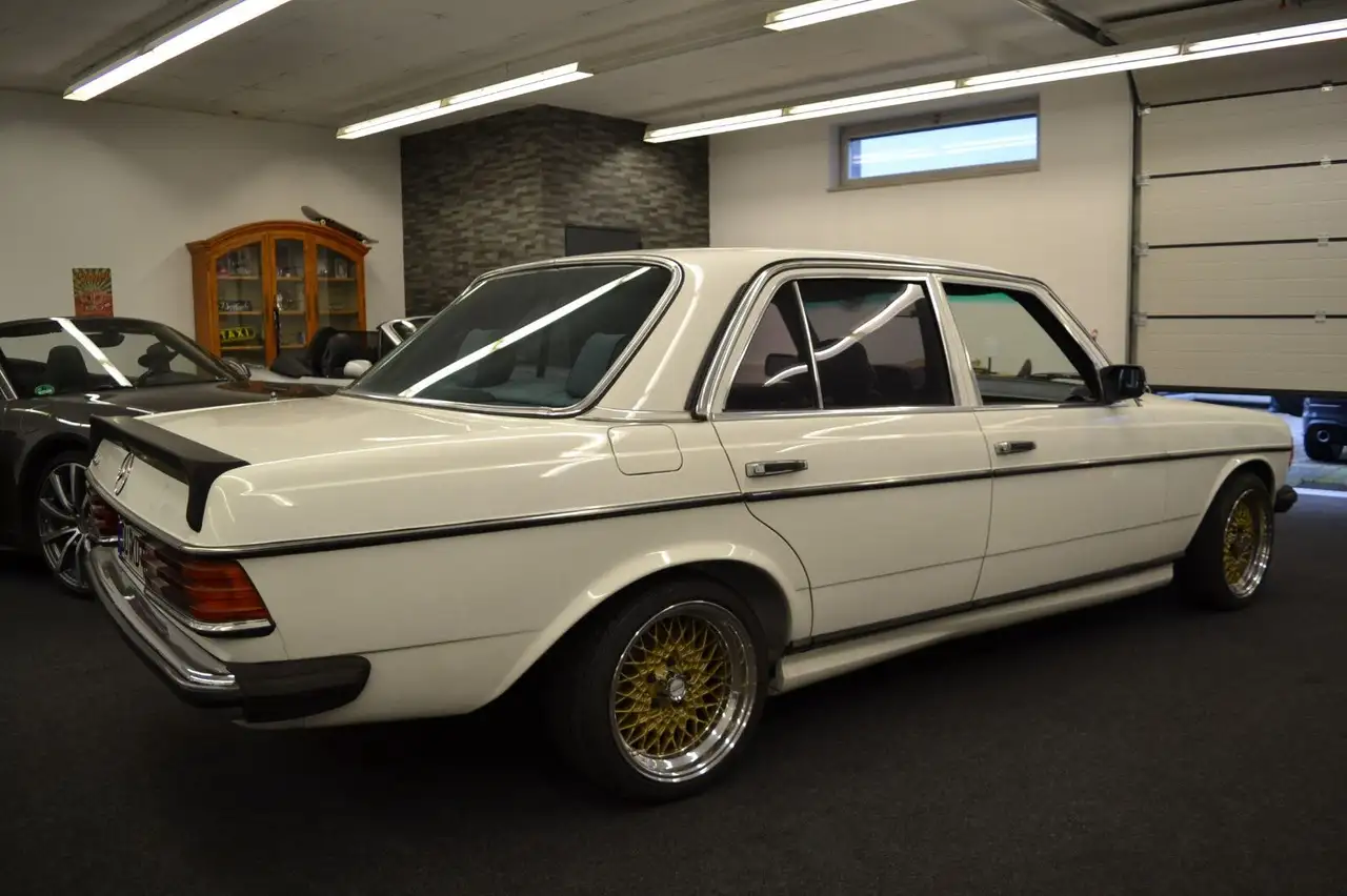 Mercedes-Benz 200 V8 5.0 (W123) H-KENNZEICHEN, foto 8