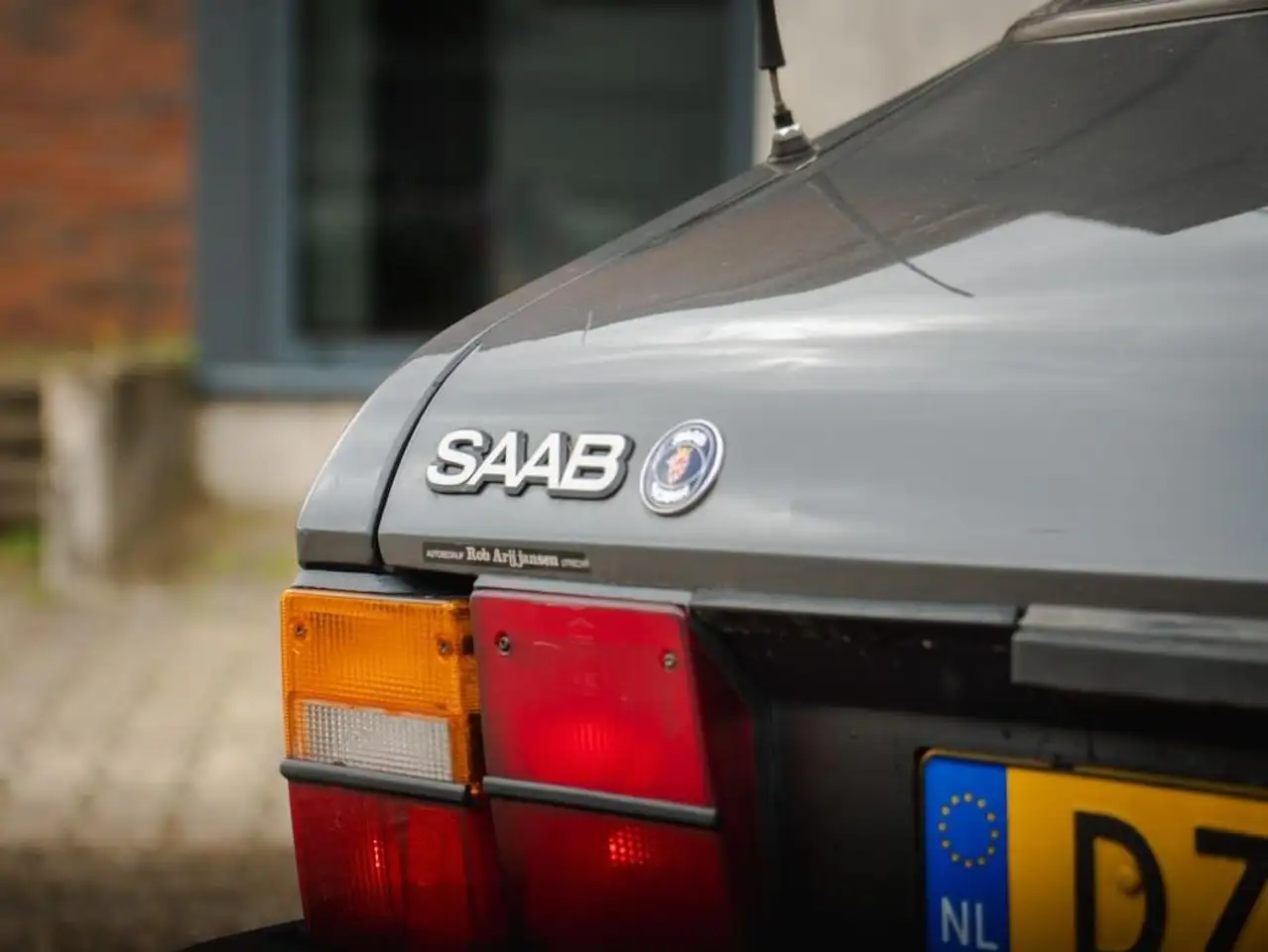 Saab 900 2.0i-16, foto 9