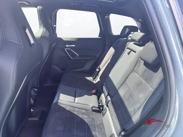 BMW X1 view 11