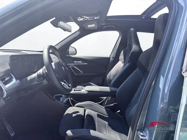 BMW X1 view 10