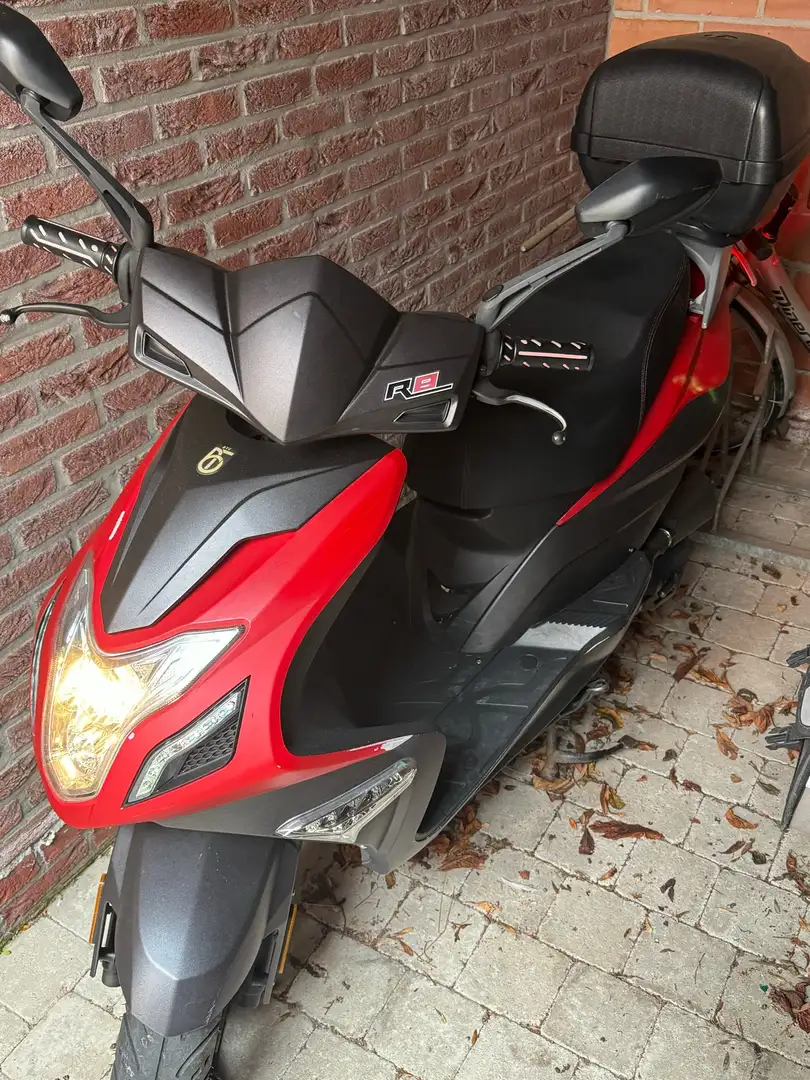Alfa Scooters BTC R8 Red - 1