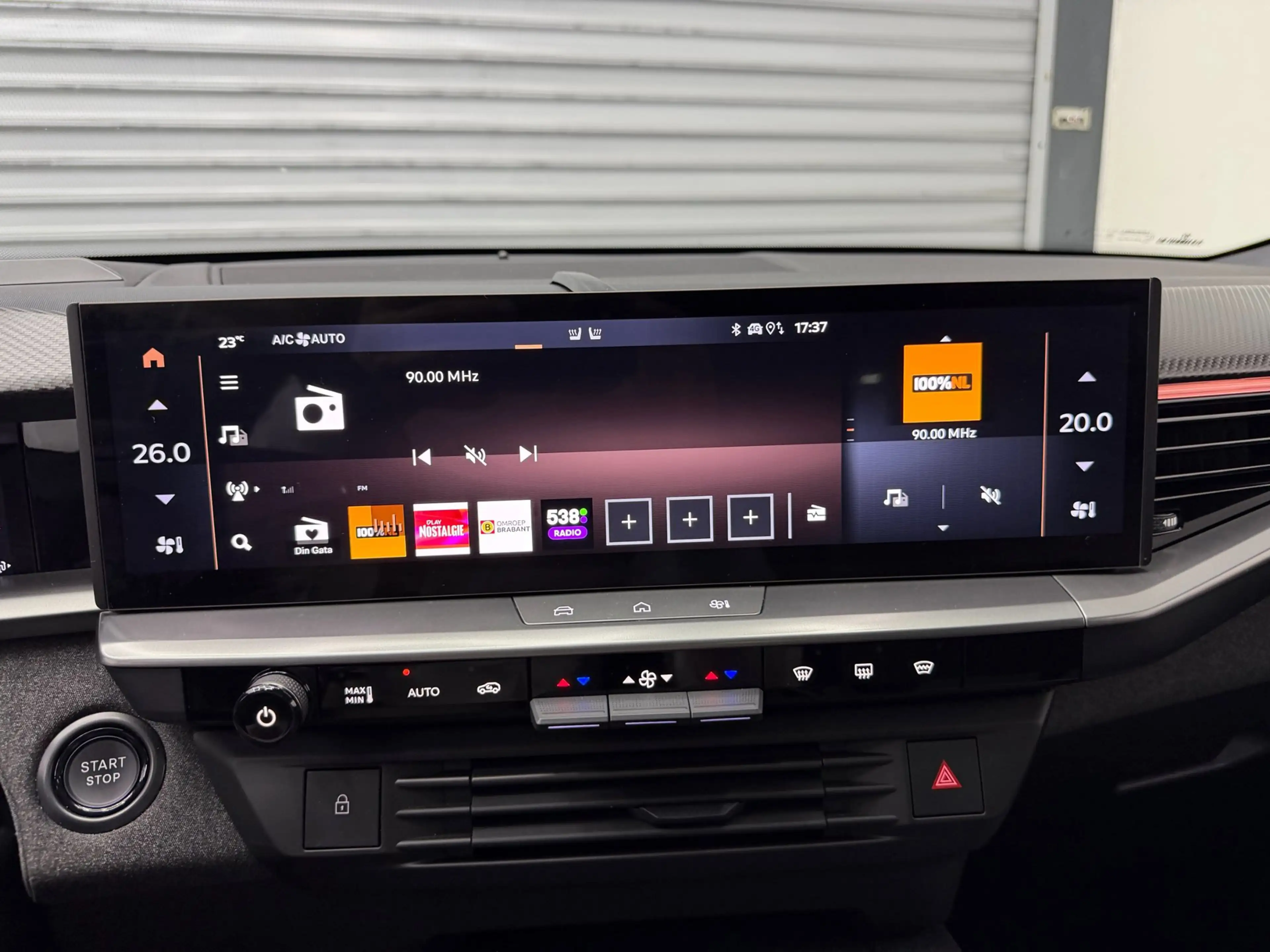 Opel Grandland 1.2 Turbo Hybrid 145PK GS - Pano - Focal - (360) C — photo 32