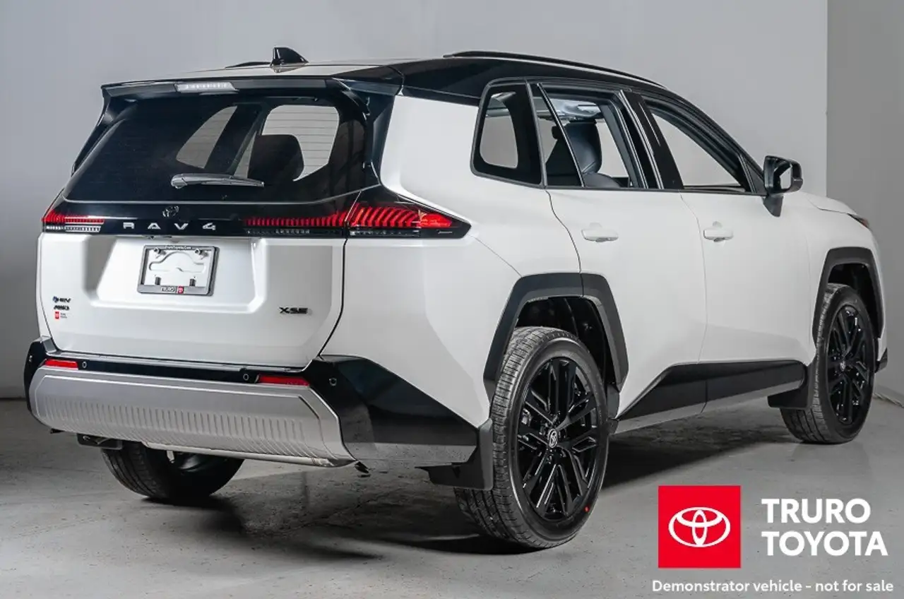 Toyota RAV 4 снимка Toyota RAV 4