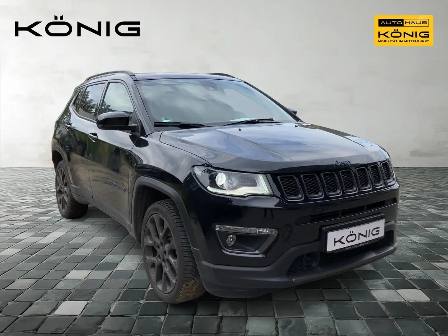 Jeep Compass S Allrad Schwarz - 2