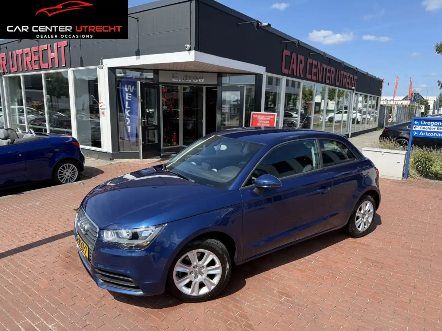 Audi A1 1.4 TFSI pro line business navi airco Blauw - 1
