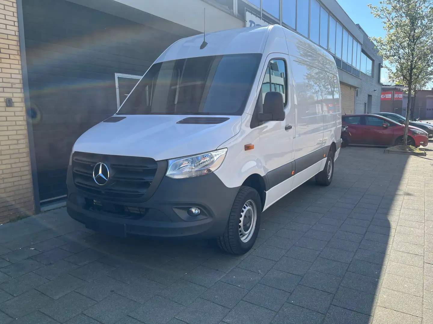 Mercedes-Benz Sprinter 317 1.9 CDI L2H2 360 Camera, Navigatie, Carplay , Blanc - 2