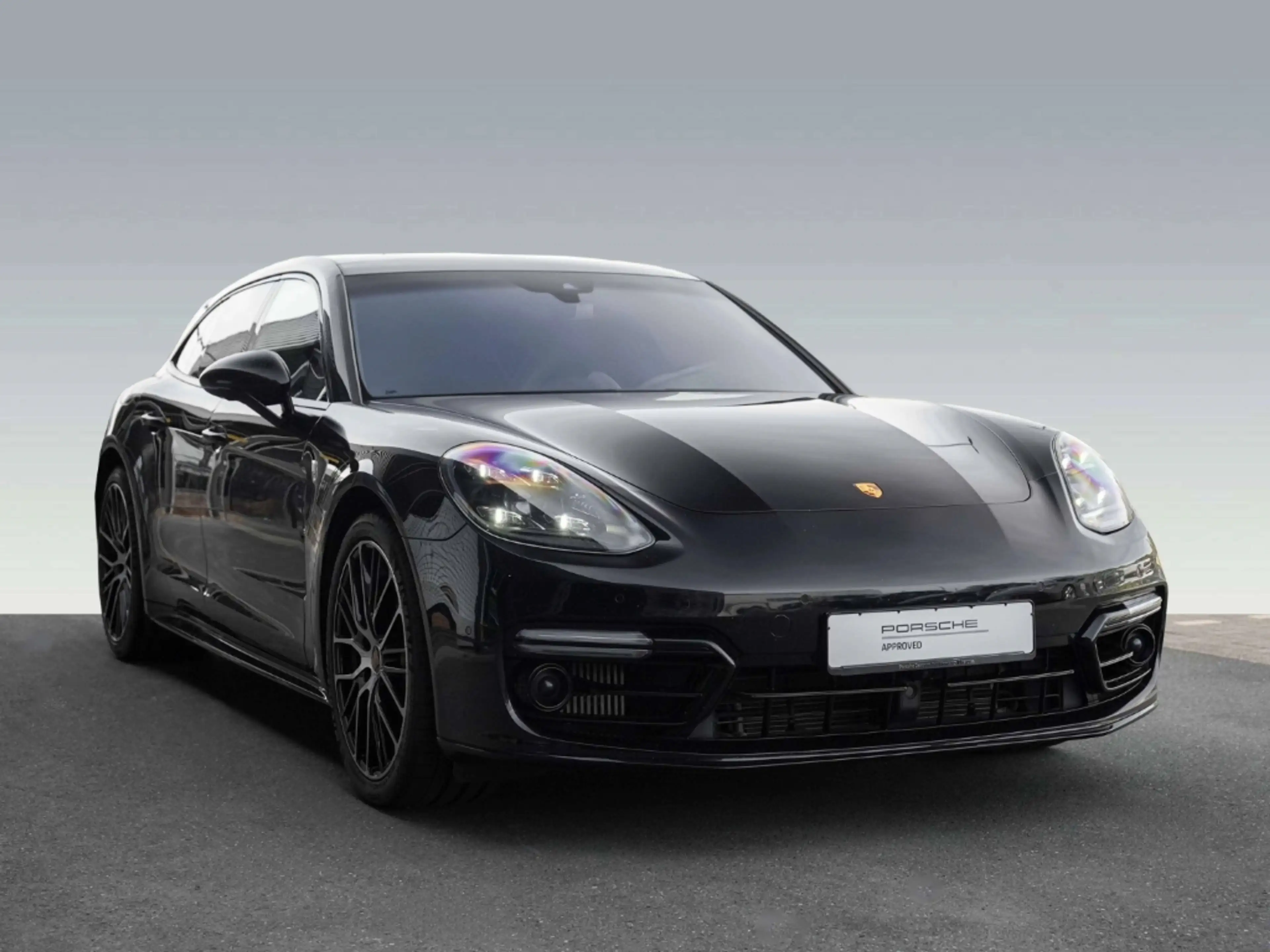 Porsche Panamera Turbo S Sport Turismo — photo 13