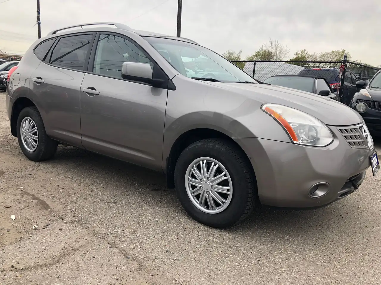 Nissan Rogue снимка Nissan Rogue