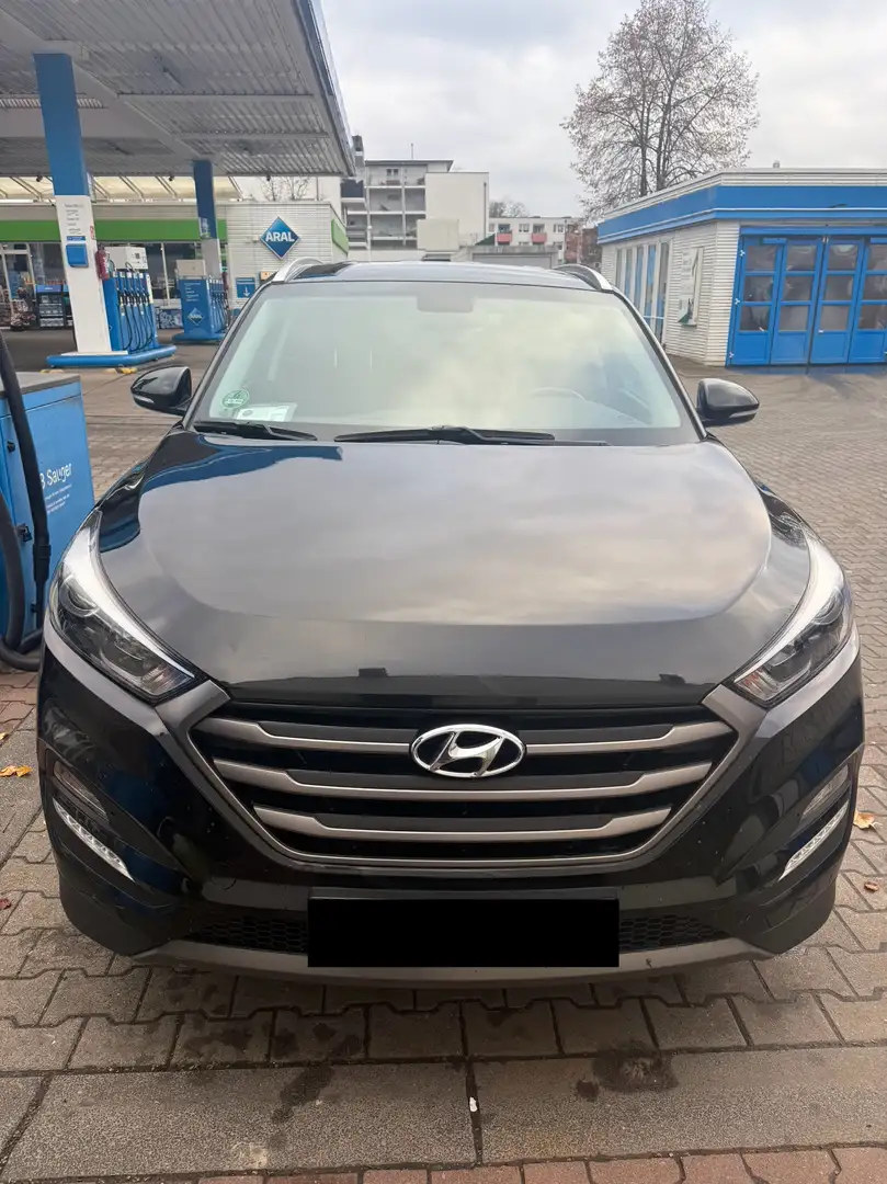 Hyundai TUCSON blue Intro Edition 2WD Schwarz - 1