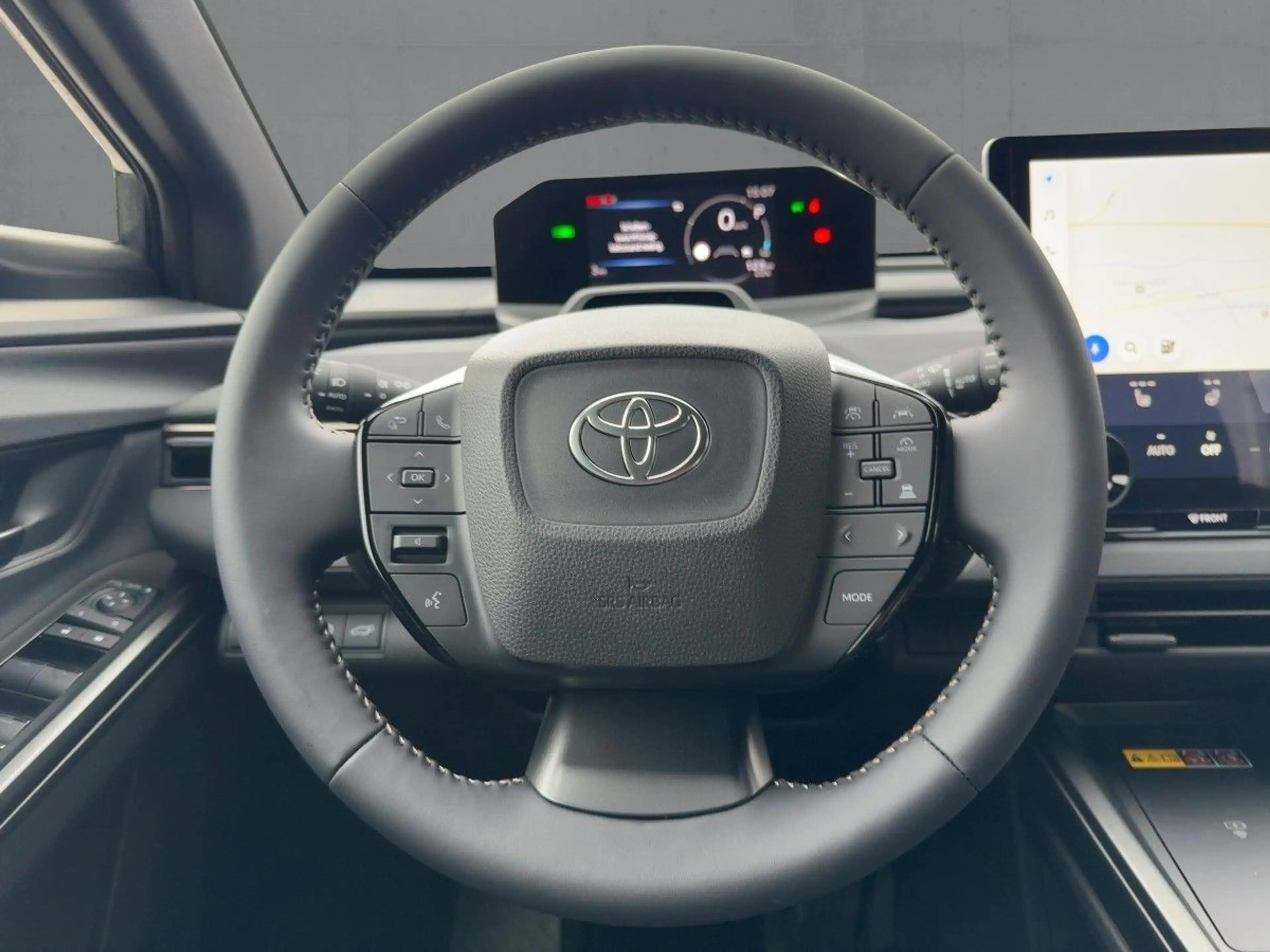 Toyota bZ4X Touring Teamplayer|NAVI|LED|360°|GRA|SHZ — photo 10