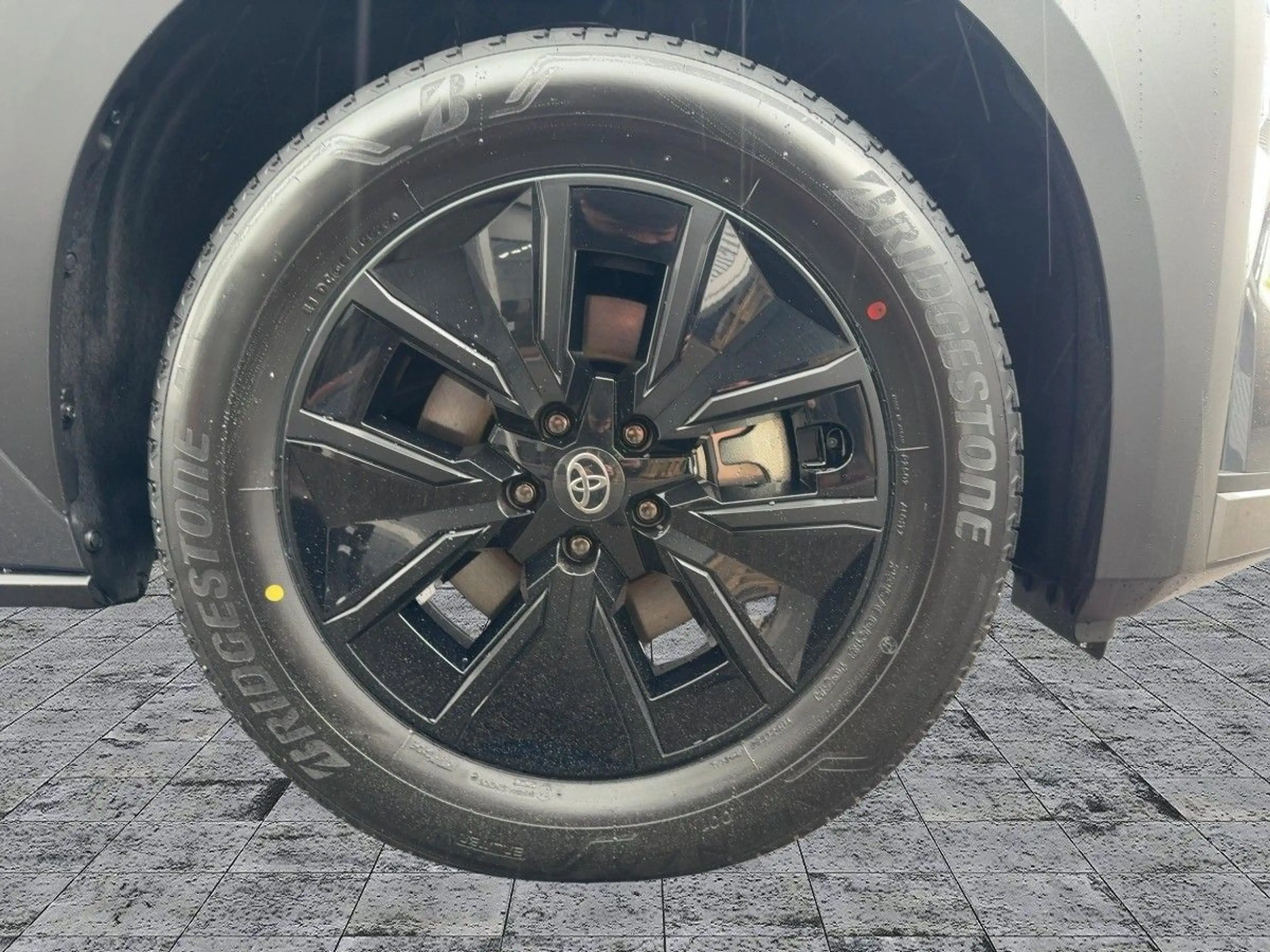Toyota bZ4X Touring Teamplayer|NAVI|LED|360°|GRA|SHZ — photo 8