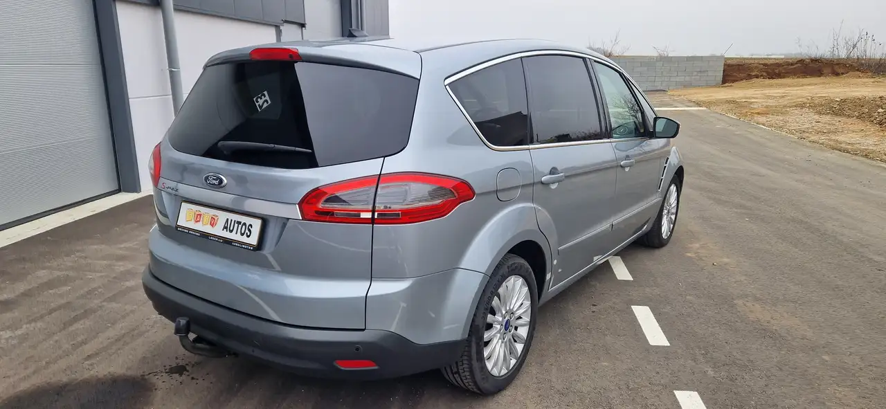 2.0 tdci 140ch, Titanium, boite auto Powershift