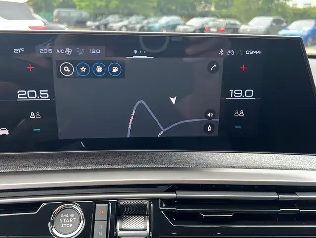 Peugeot 5008 view 7