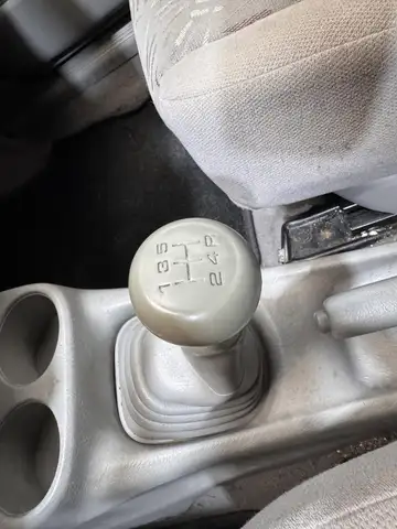 Mazda Demio view 13