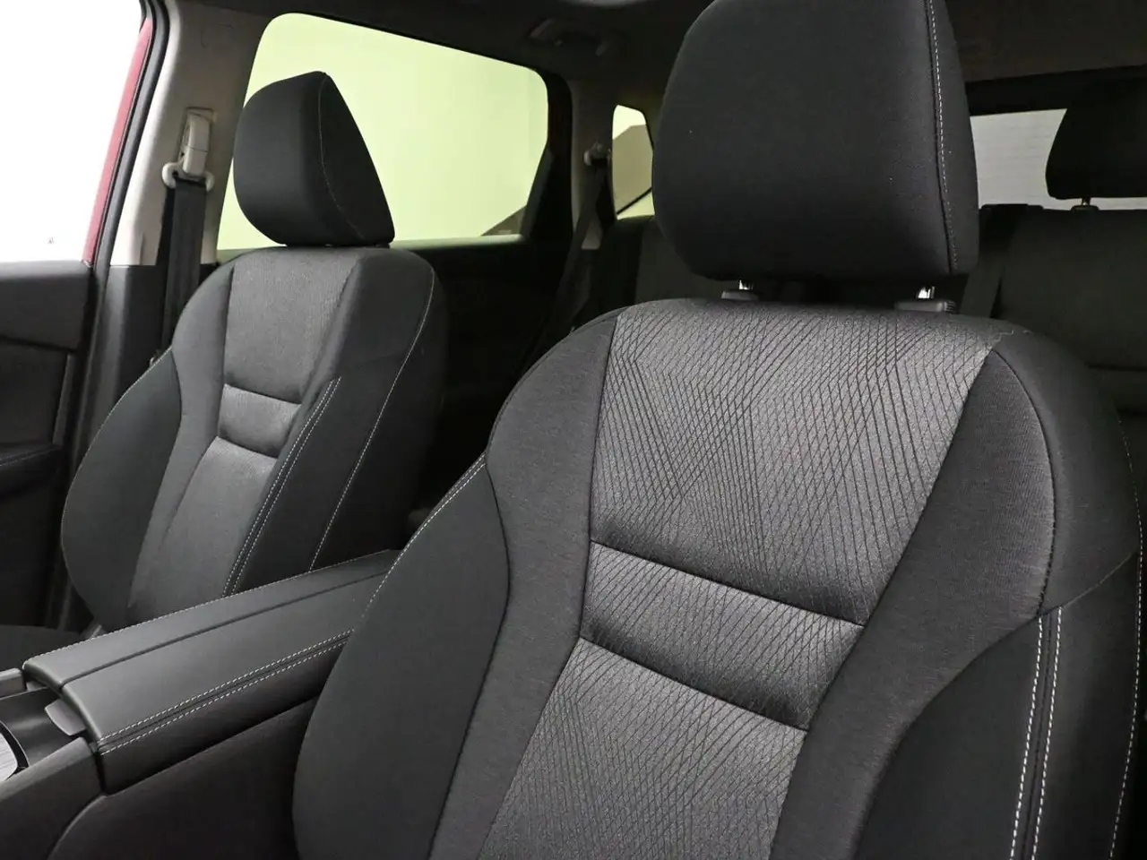 Nissan Rogue fotografie Nissan Rogue