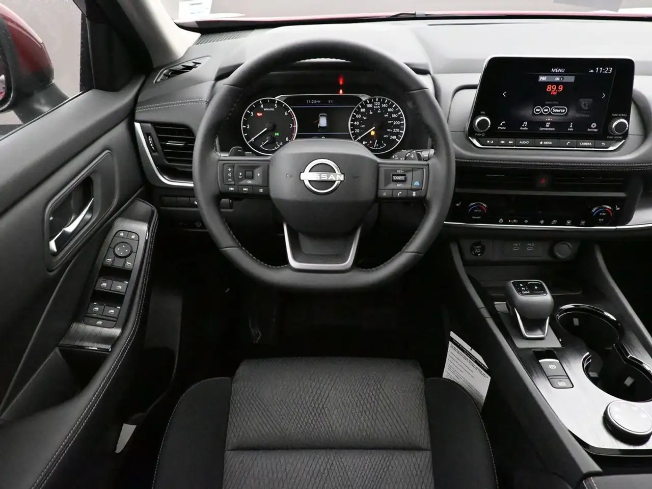 Nissan Rogue fotografie Nissan Rogue