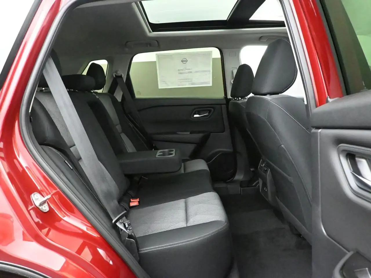 Nissan Rogue fotografie Nissan Rogue