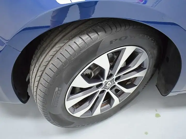 Renault Talismán 2021, foto 44
