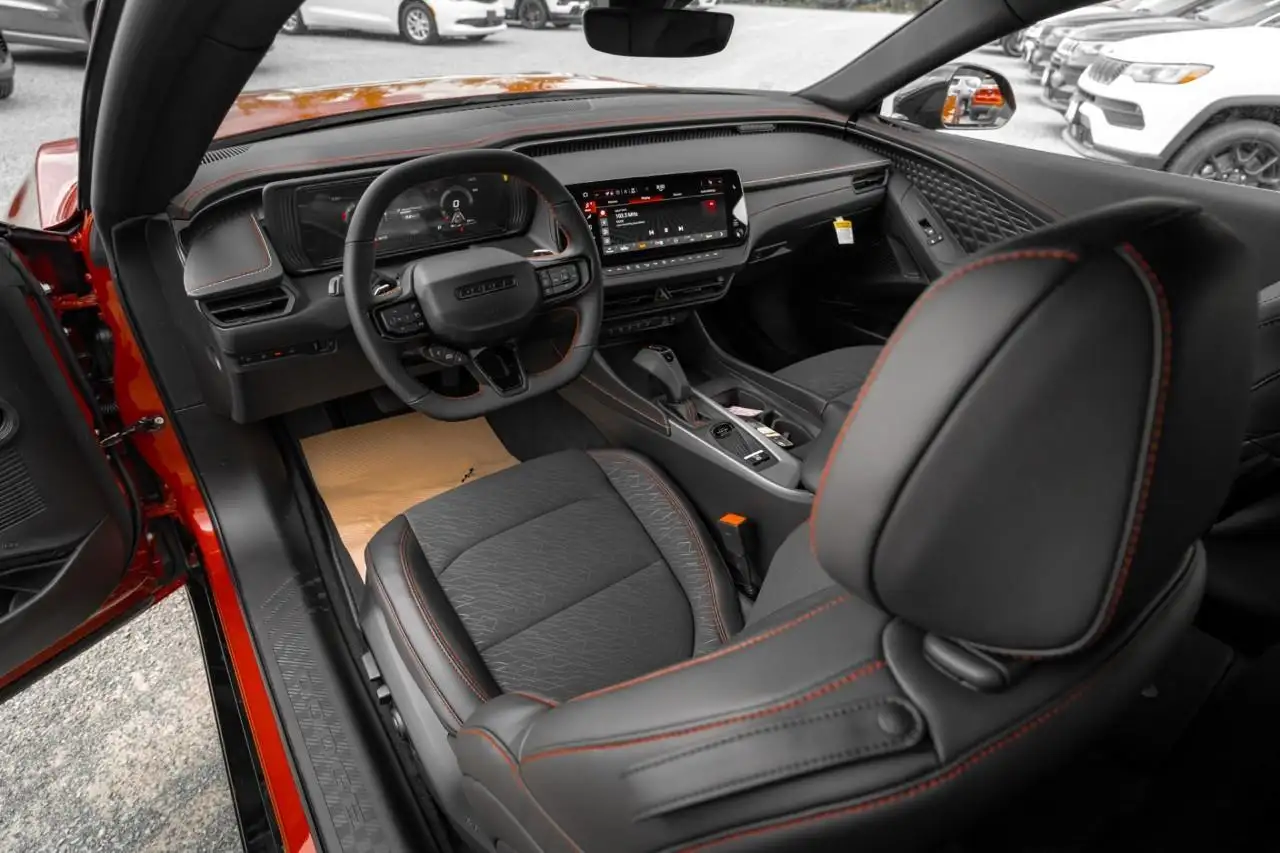 Dodge Charger снимка Dodge Charger