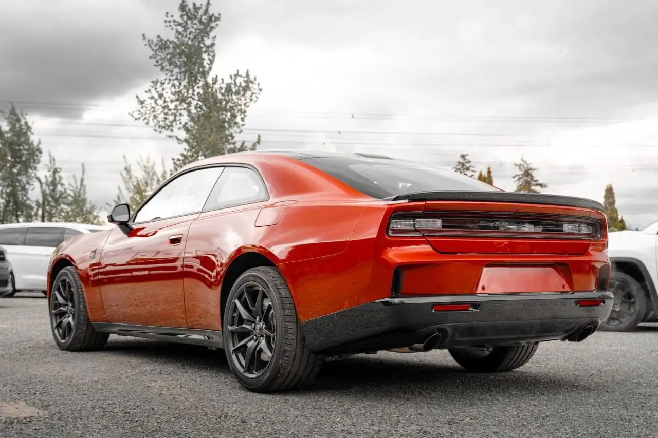 Dodge Charger снимка Dodge Charger