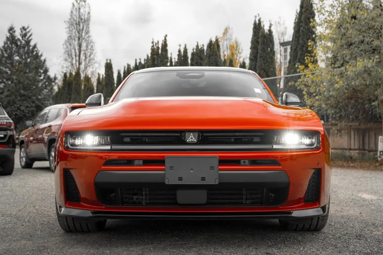 Dodge Charger снимка Dodge Charger