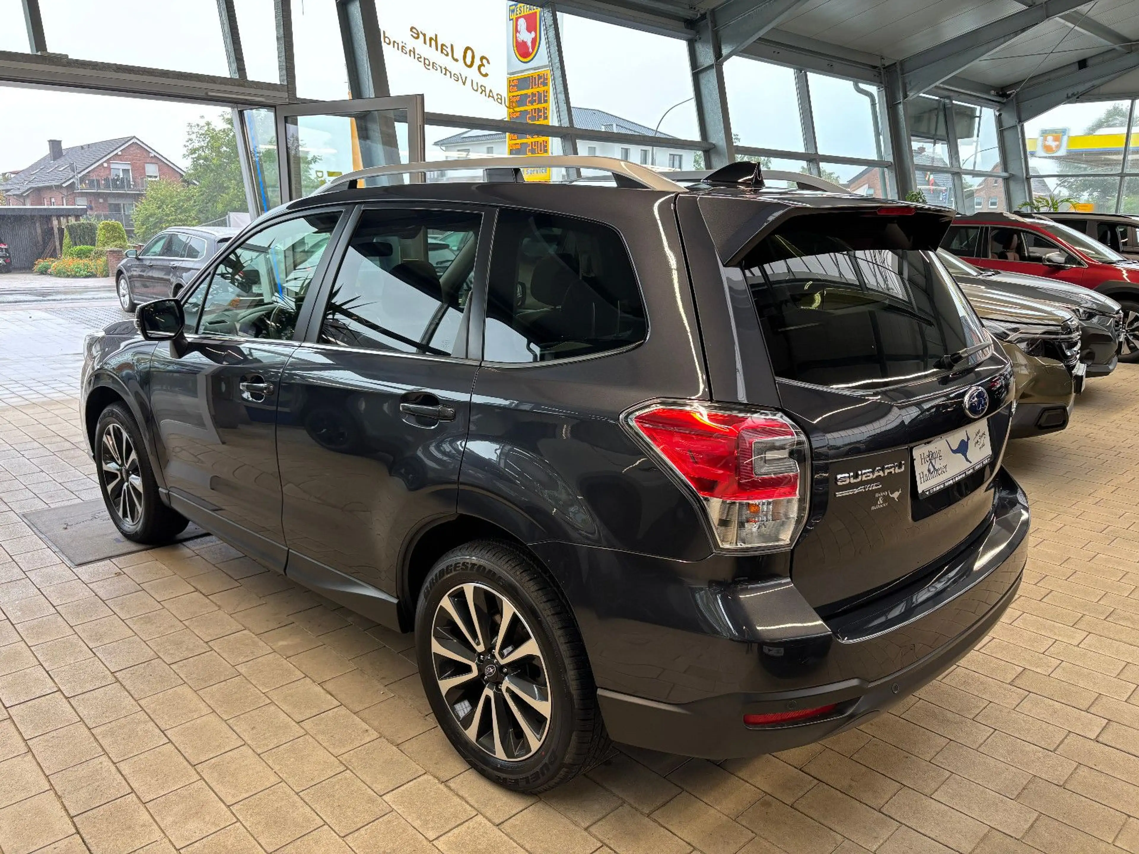 Subaru Forester Platinum — photo 4
