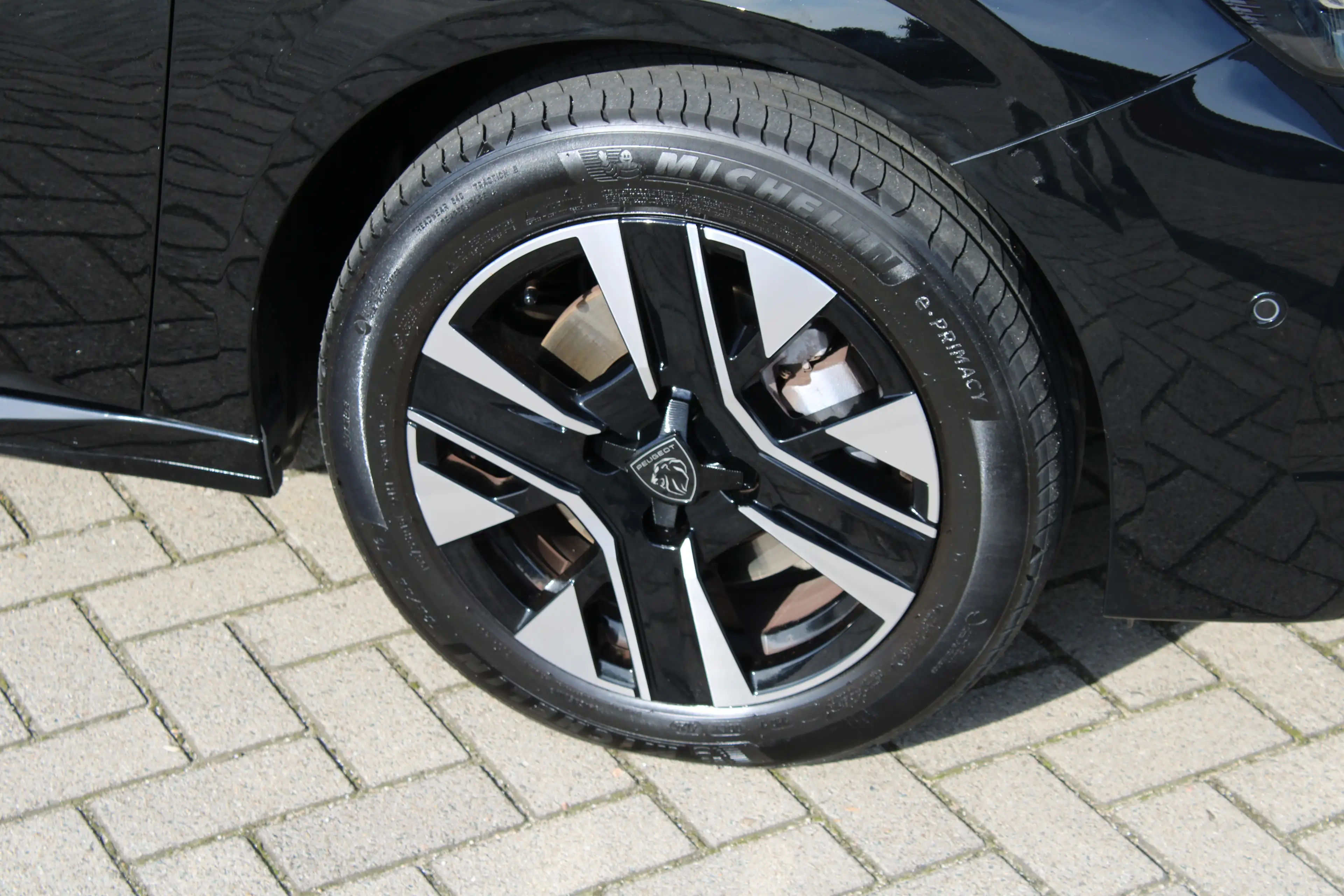 Peugeot 208 Allure Hybrid 110 e-DCS6 | 8 JAAR GARANTIE | 360 C — photo 12