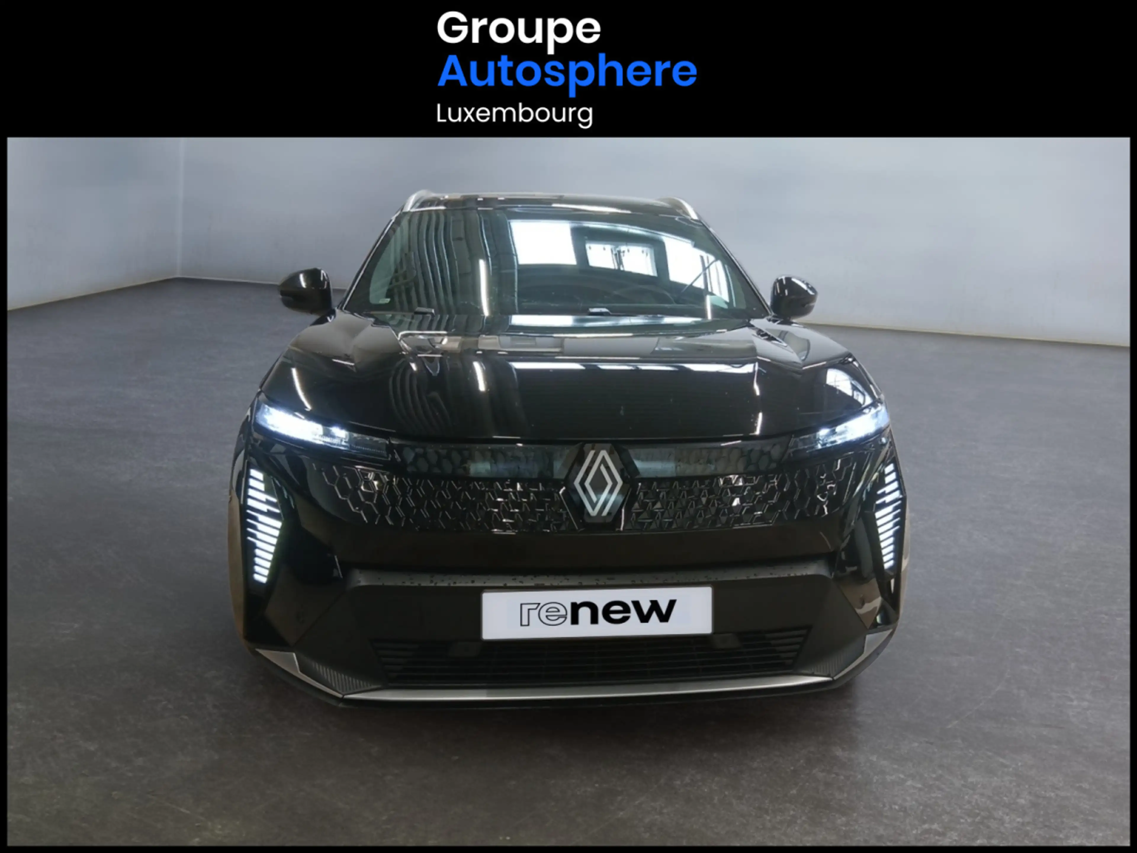 Renault Scenic TECHNO 220 LONG RANGE — photo 2